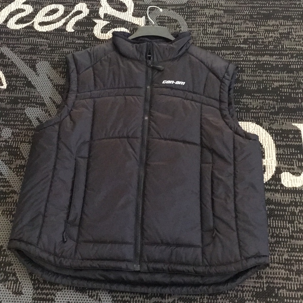 Can Am XL men’s vest